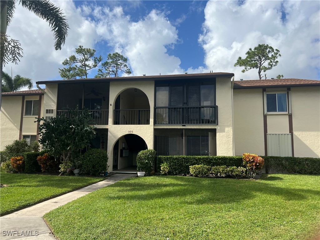 305  knotty pine Circle, Apt D-1