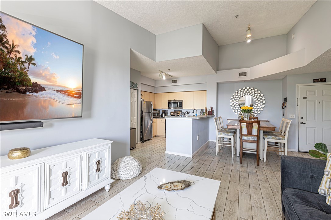 1105  Reserve Court, Apt 305