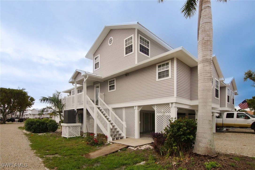 2297  Dixie Lee Court