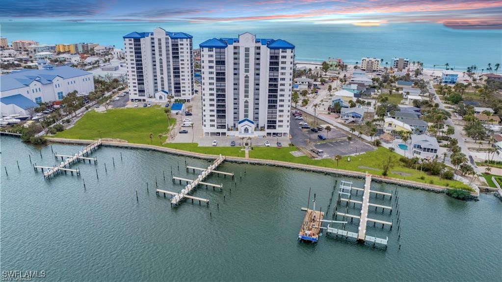4753  Estero Boulevard, Apt 605