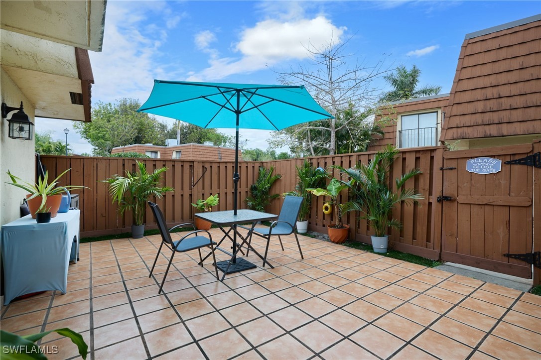 5247  Cedarbend Drive, Apt 2