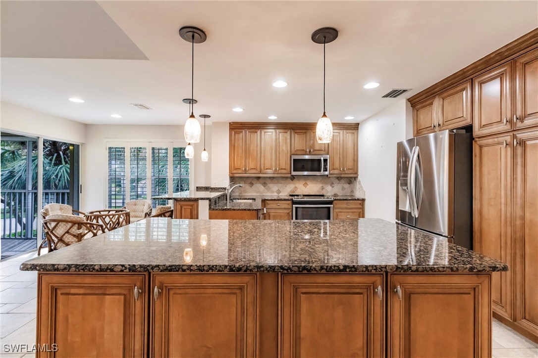 8290  Grand Palm Drive, Apt 3