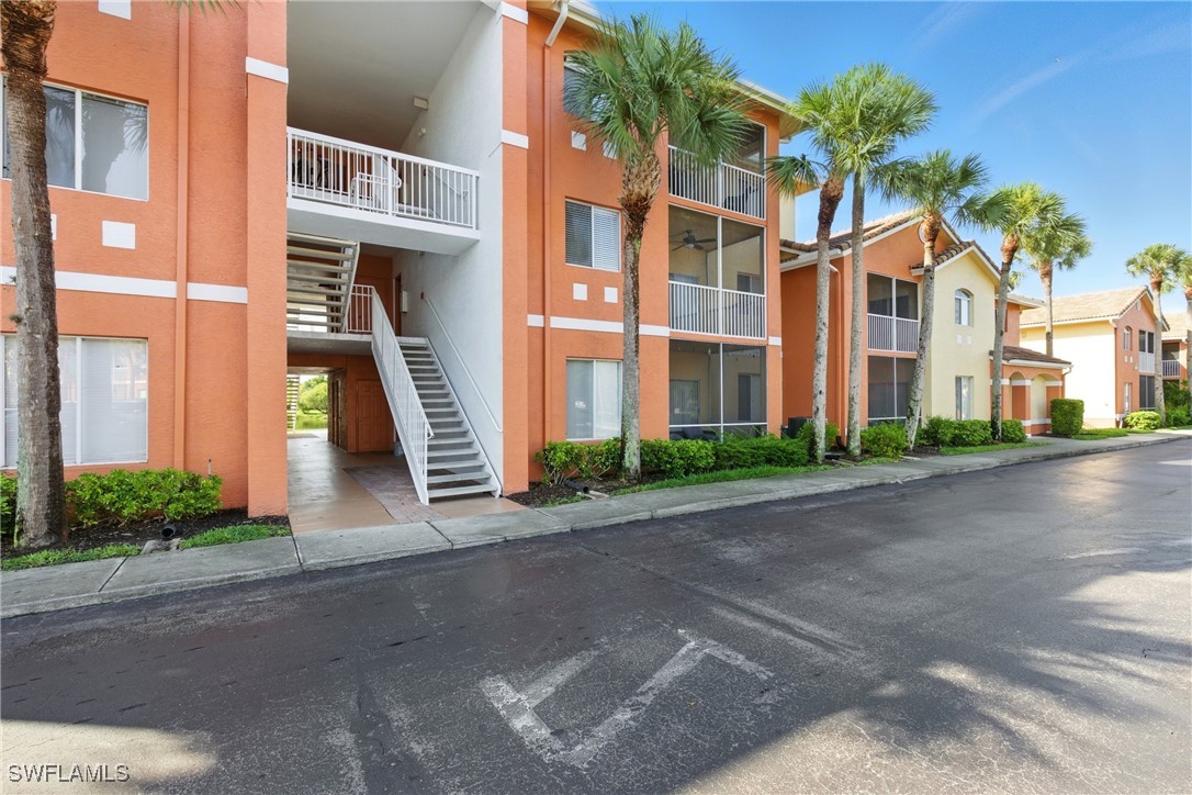 6400  Aragon Way, Apt 206
