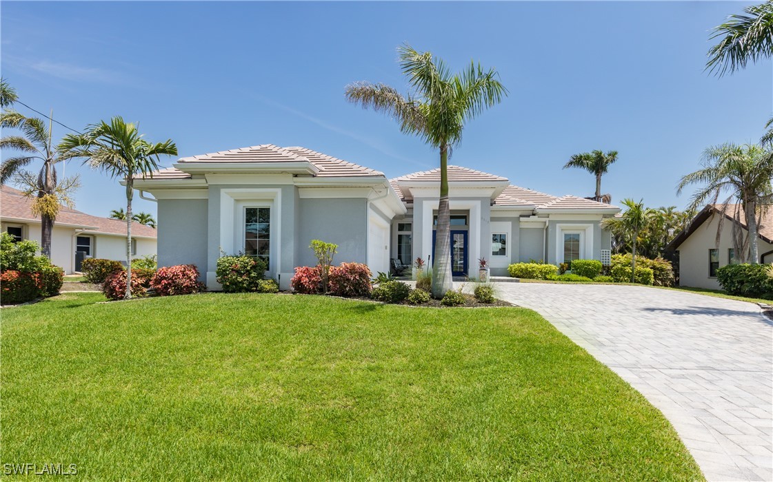 5215 SW 27th Place