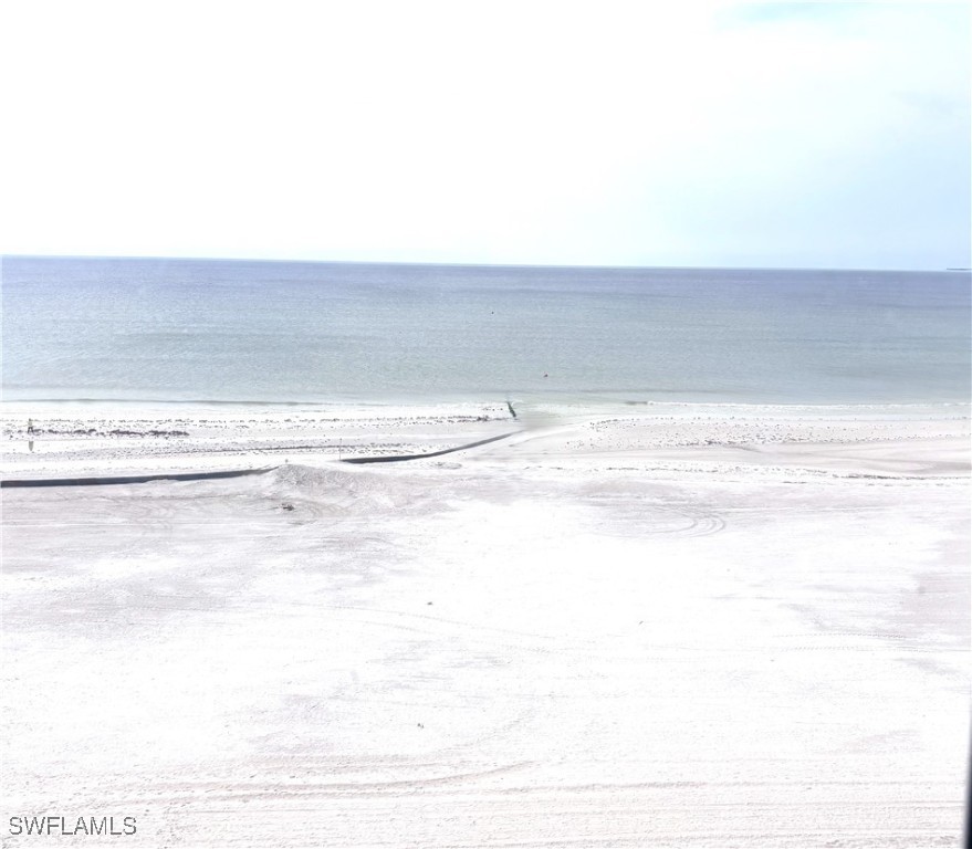 500  Estero Boulevard, Apt 695
