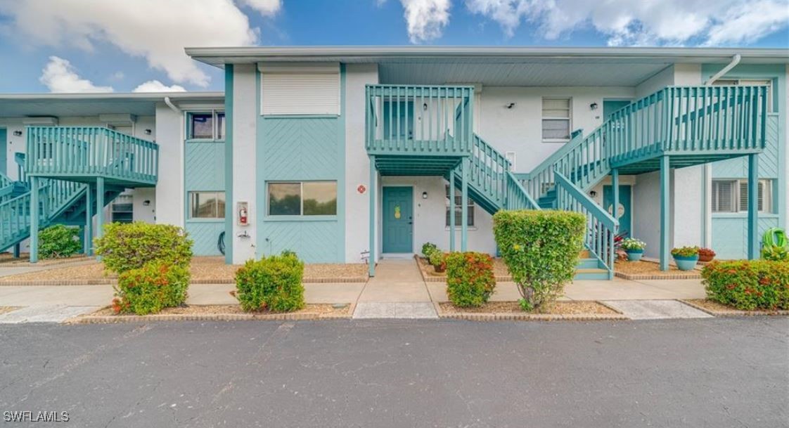 1005 SE 40th Street, Apt 4