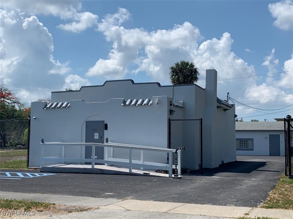 2030  CRAWFORD Street