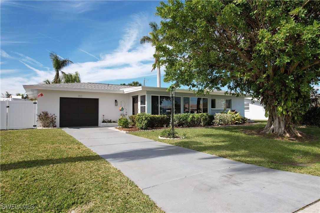 4932  Nassau Court