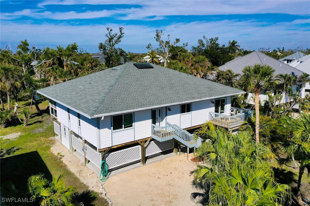 2126  Egret Circle