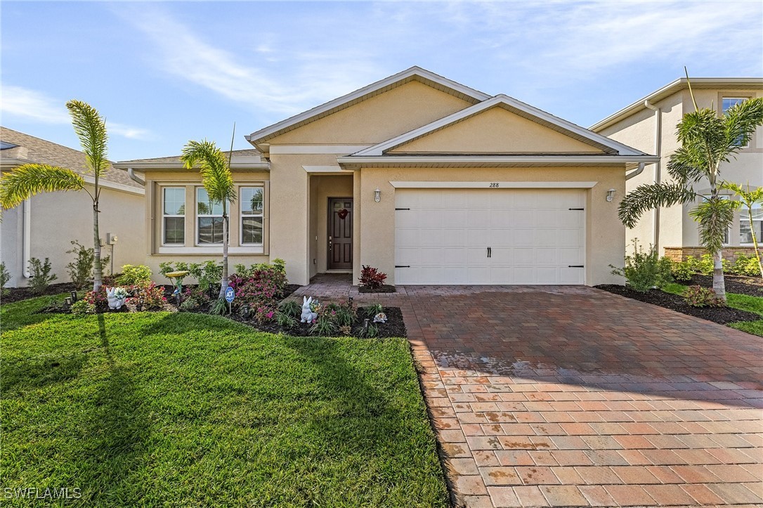 288  Spring Hill Lake Loop