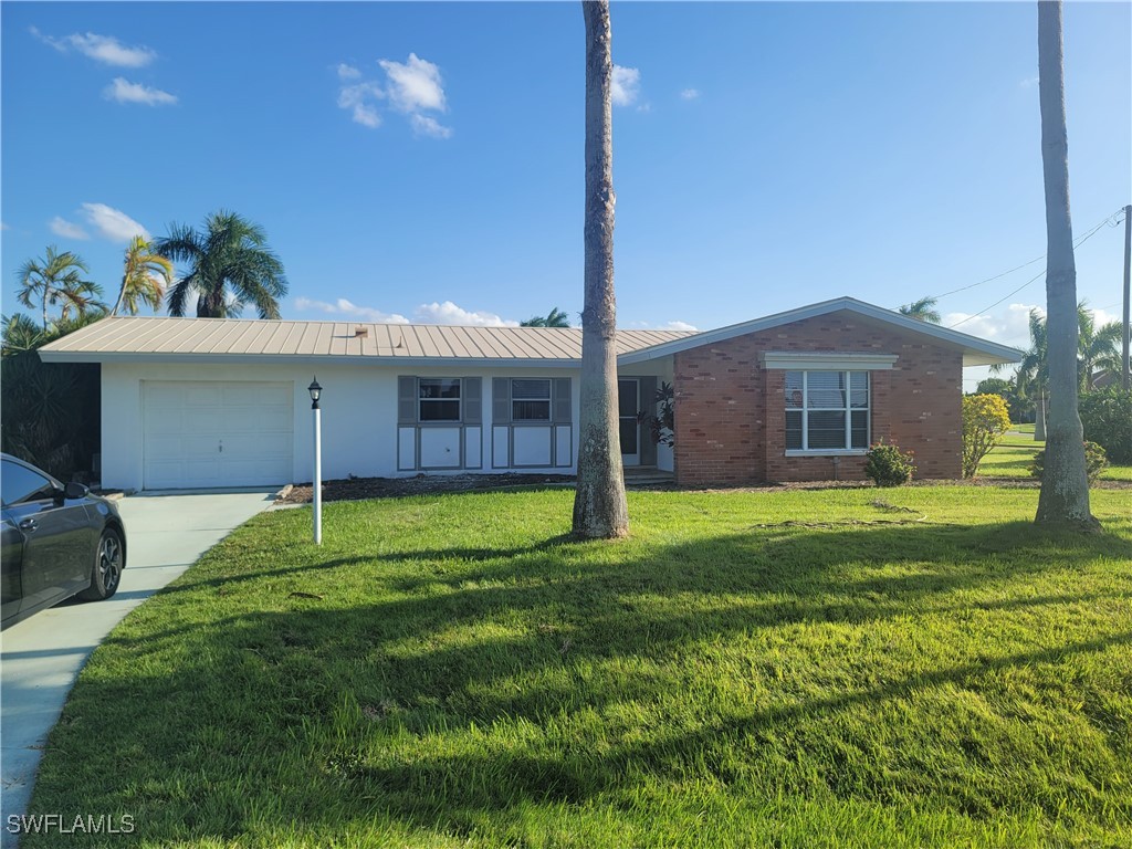 5227 SW 2nd Place