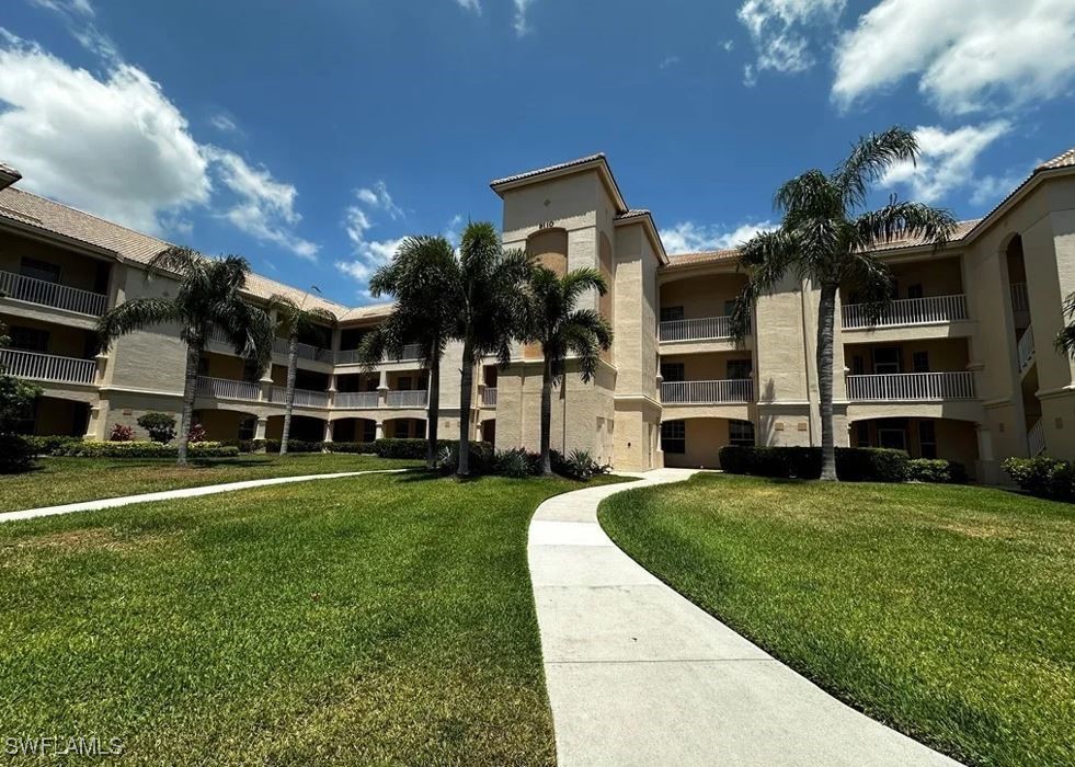 9180  Southmont Cove, Apt 307