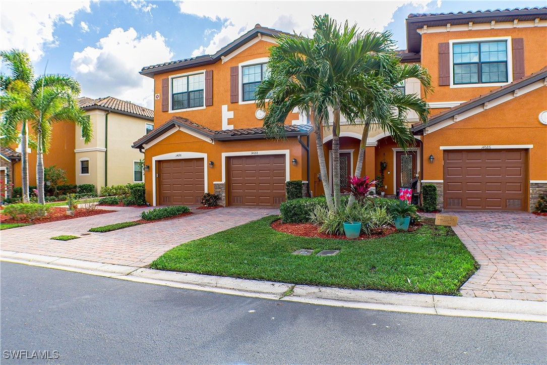 14688  summer rose Way