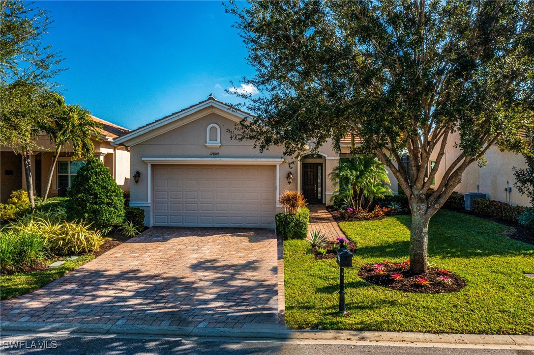 12809  Fairway Cove Court