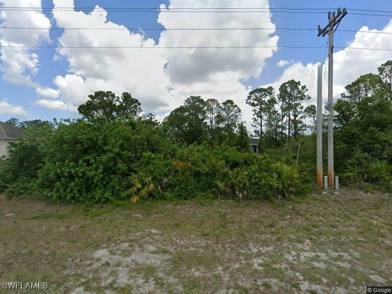 366  McArthur Boulevard