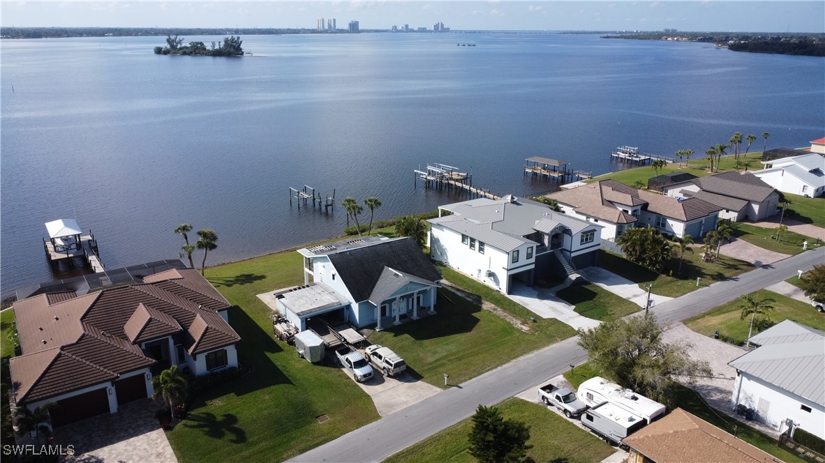 2053  Club House Road