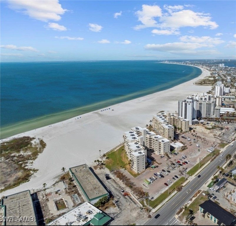 6672  Estero Boulevard, Apt A211