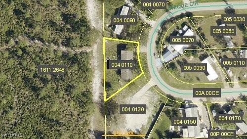 3686  Unique Circle