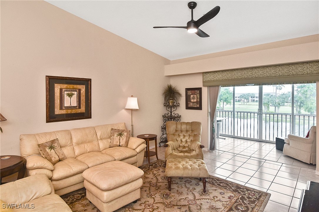 8075  Queen Palm Lane, Apt 525