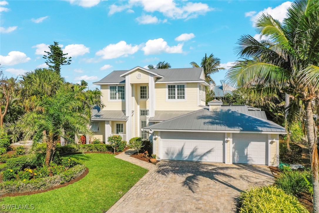 1680  Hibiscus Drive