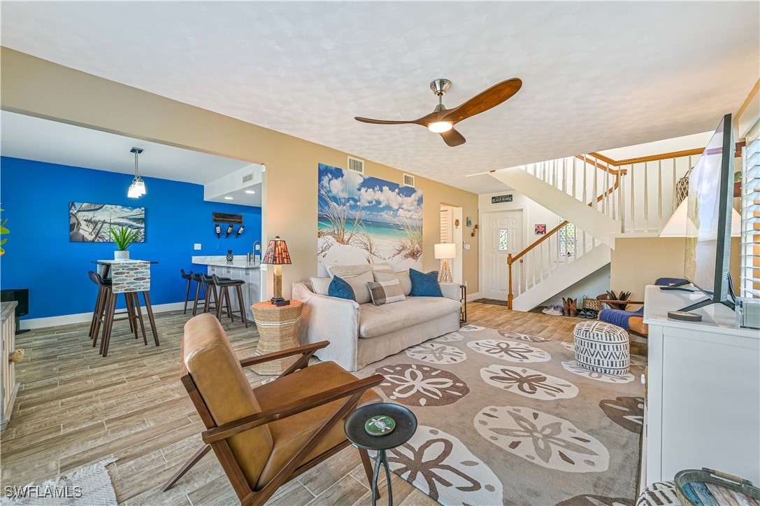 4267  Island Circle, Apt C