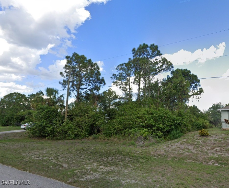 527  Eisenhower Boulevard