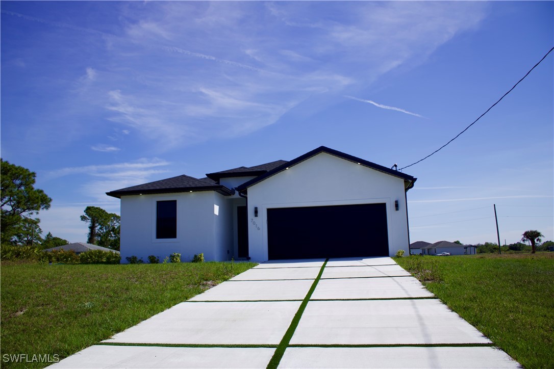 7016  Tide Circle