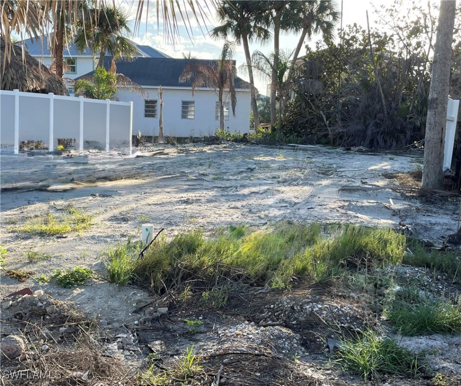 260  Miramar Street