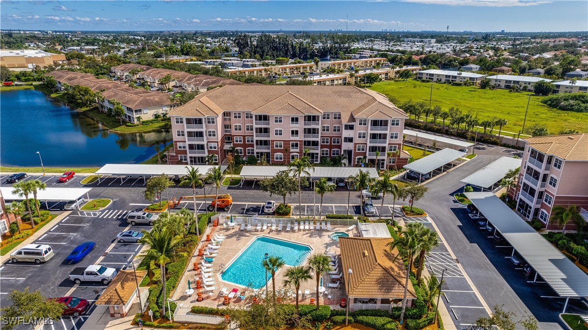 15901  Royal Pointe Lane, Apt 307