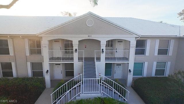 821  Gulf Pavilion Drive, Apt 204