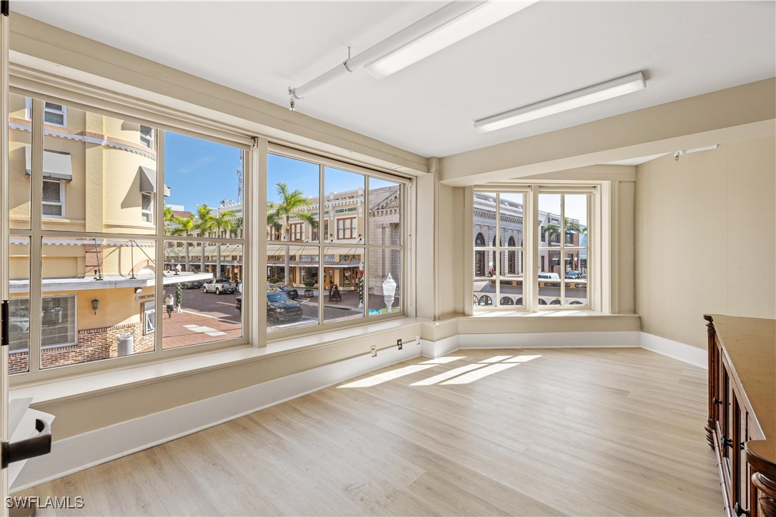 2235  First Street, Apt 101