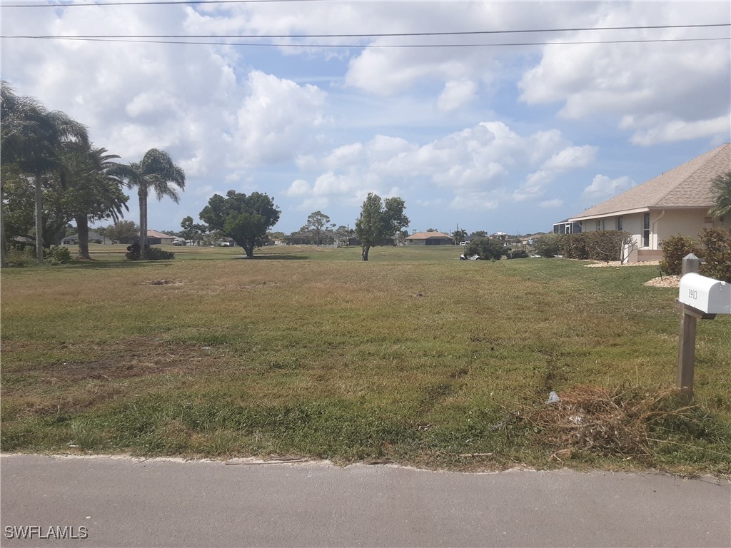 1910 NW 24th Place