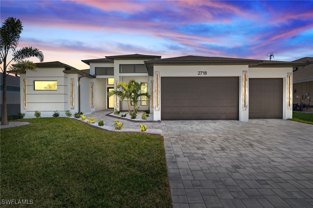 2718 SW 38th Street