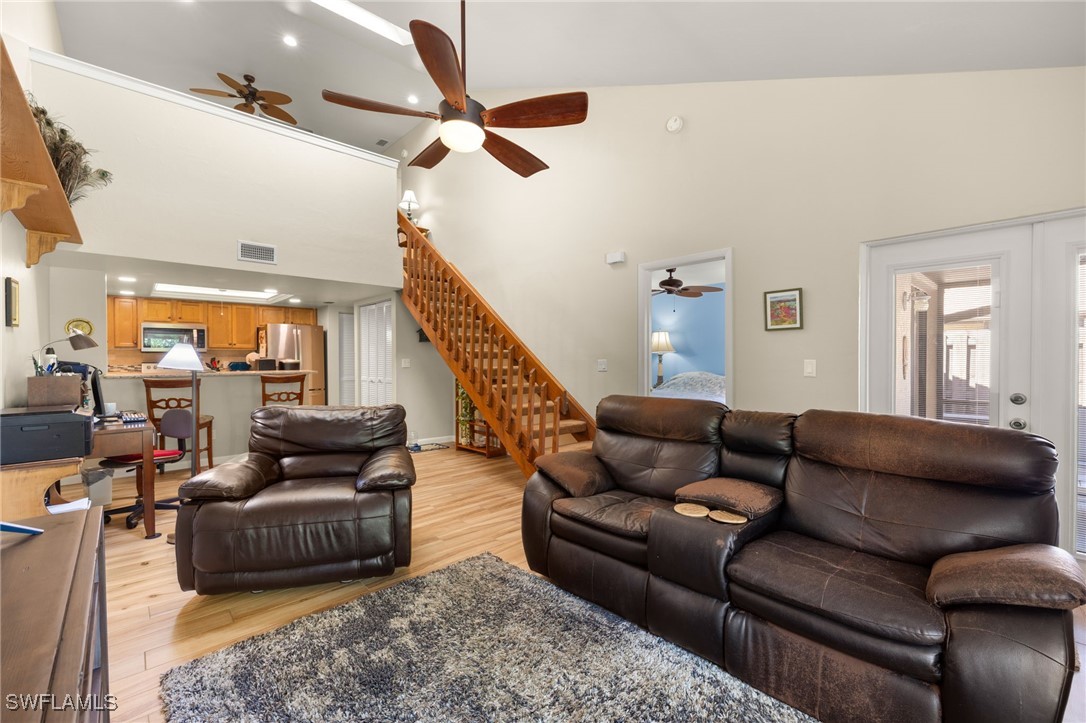 1861  Crystal Drive, Apt 16