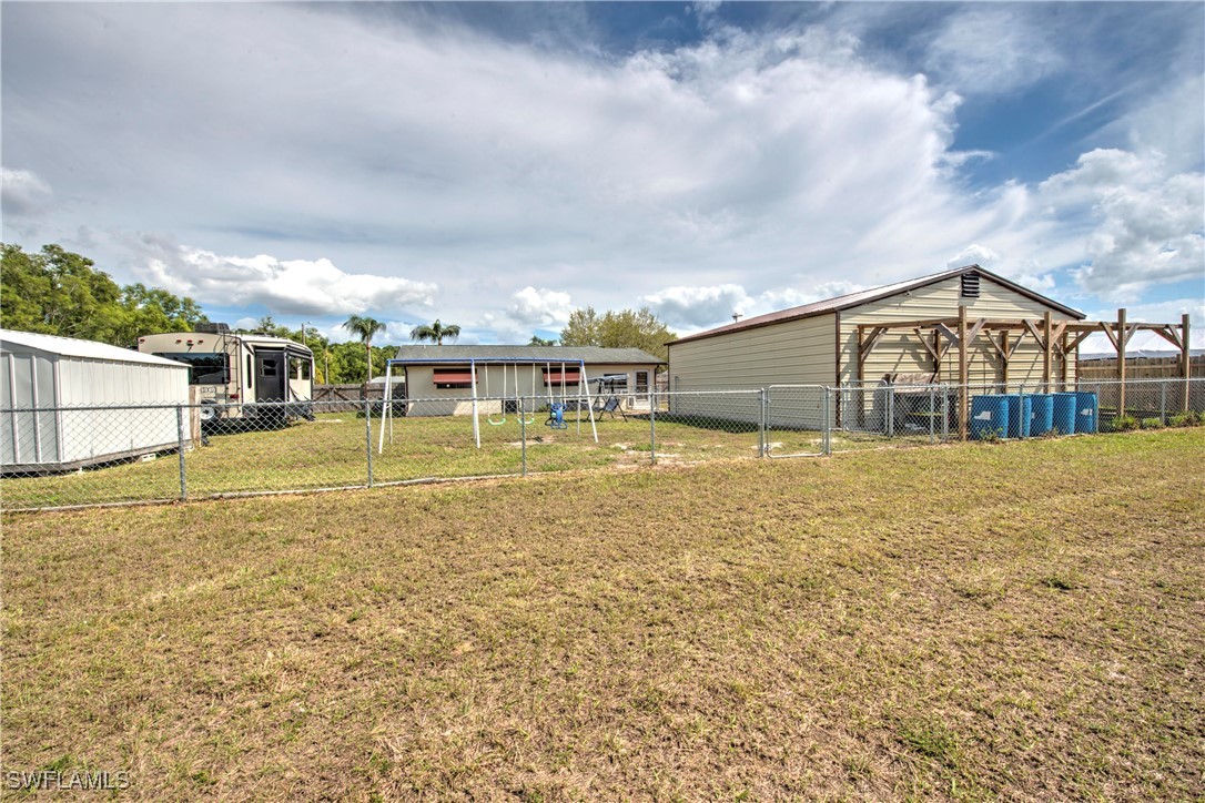 317  Schoolside Drive