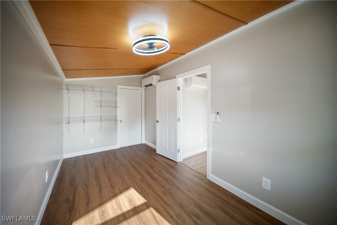 1157/ 1155  4th Way