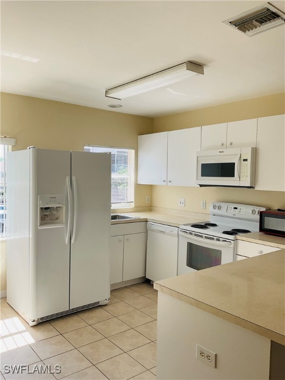 4903  York Street, Apt 203