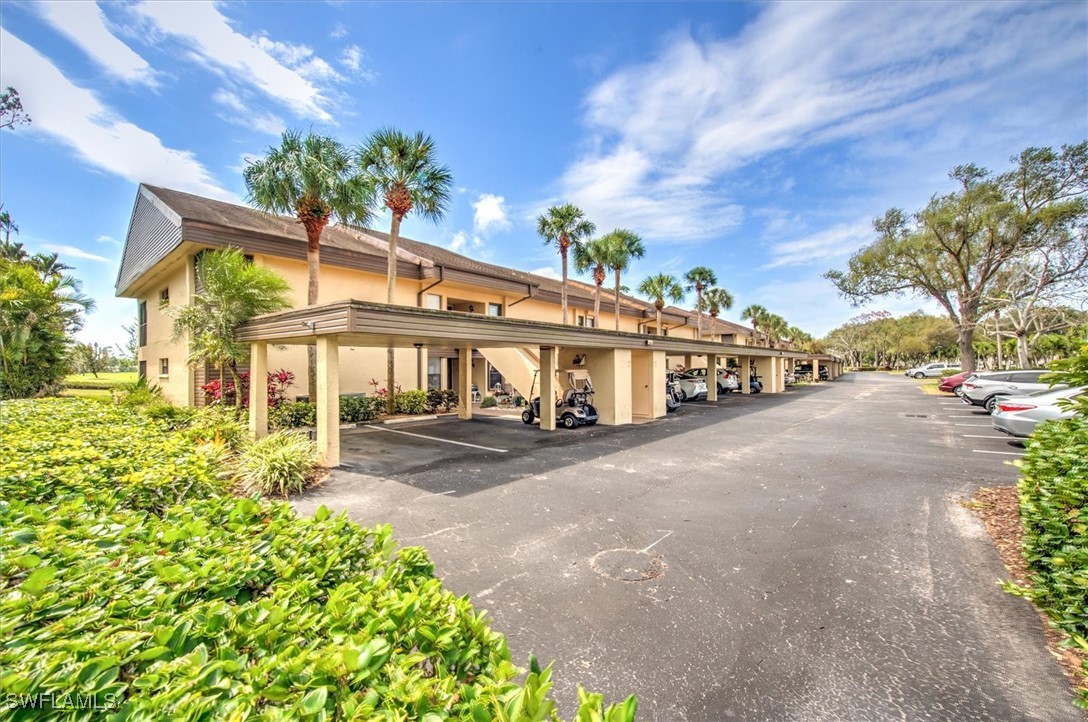 5970  Trailwinds Drive, Apt 111