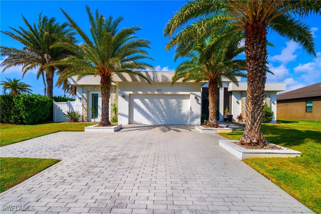 1815  Cape Coral Parkway