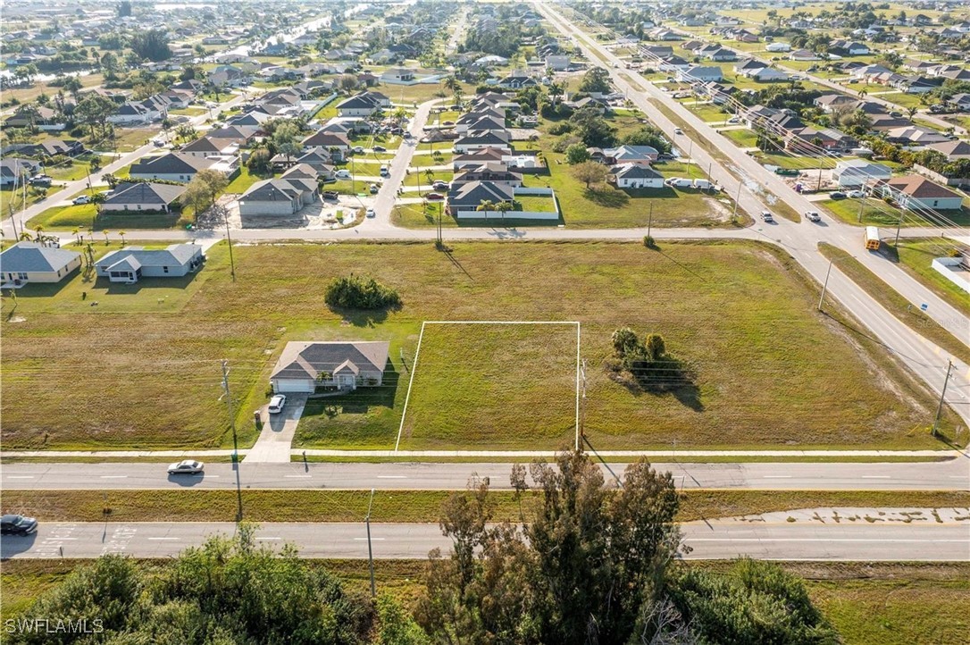 10  El Dorado Boulevard