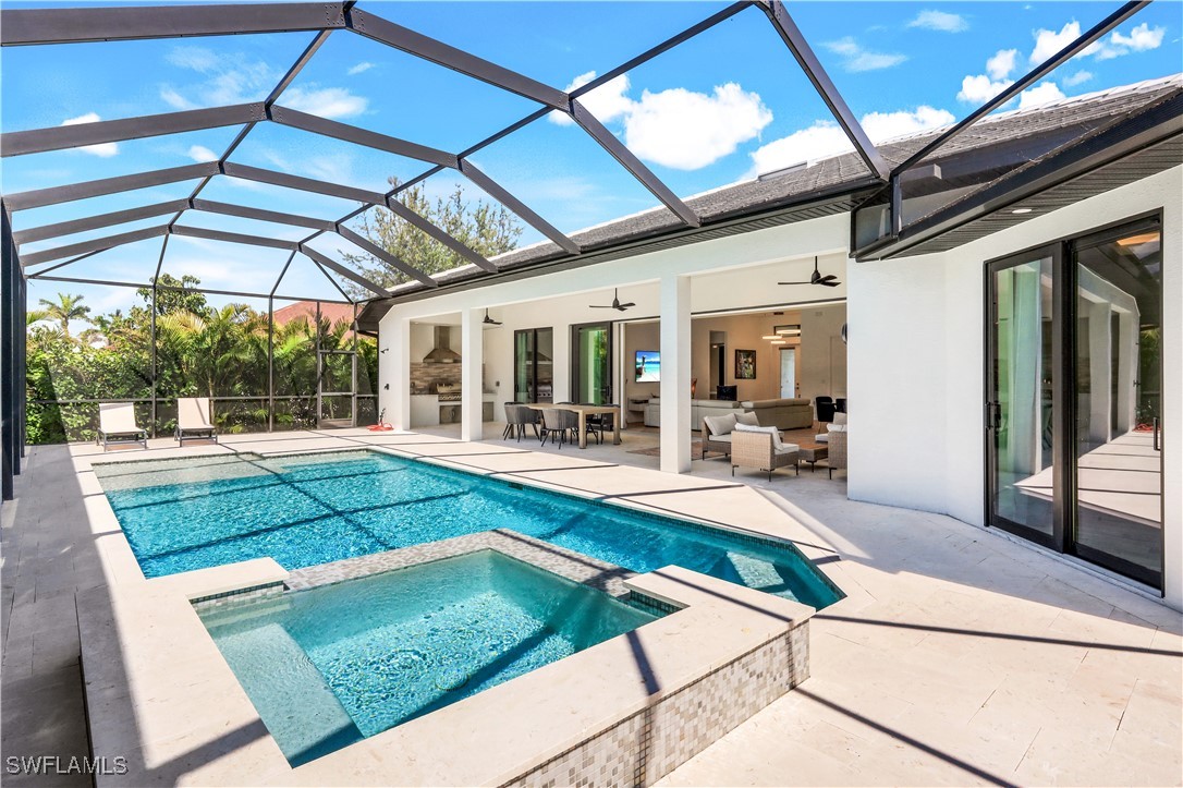 5216 SW 27th Place