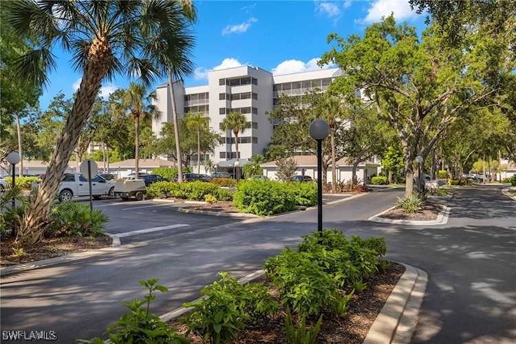 285  Naples Cove Drive, Apt 1102
