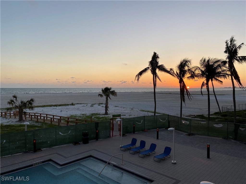 6620  Estero Boulevard, Apt 205