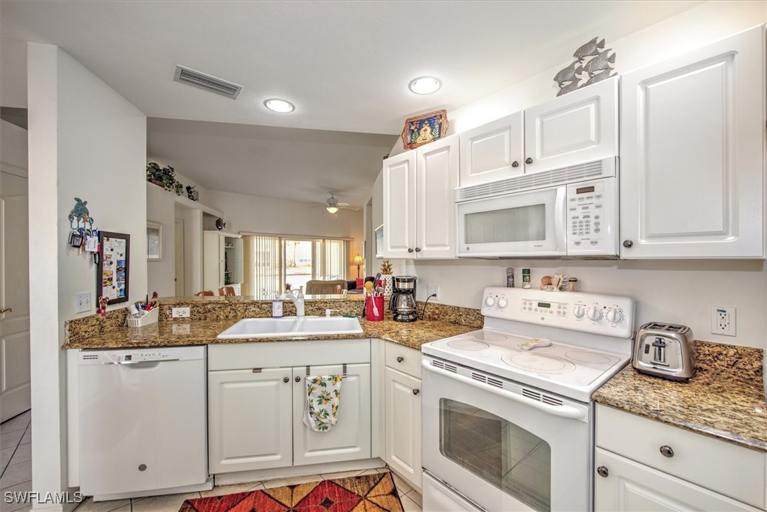 12171  Summergate Circle, Apt 102