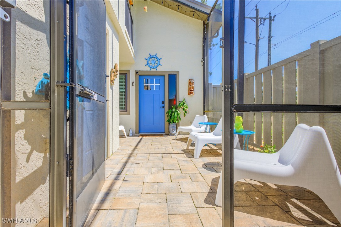 13286  Broadhurst Loop