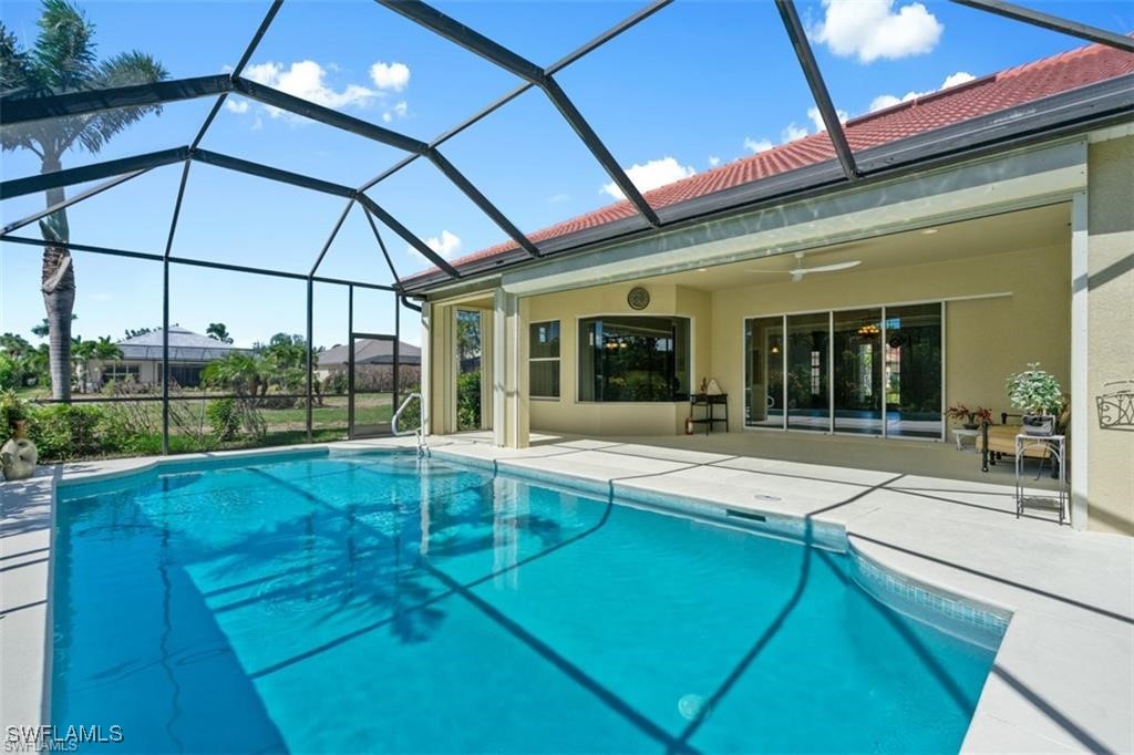 16113  Coco Hammock Way