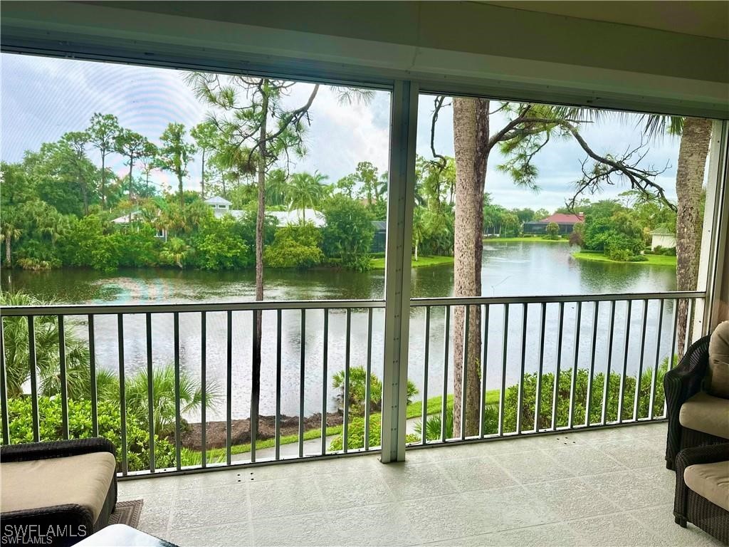 27080  Lake Harbor Court, Apt 202