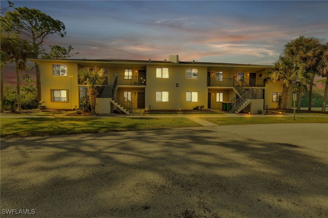 22523  Westchester Boulevard, COM_IPROPERTY_ABBV_APT B204