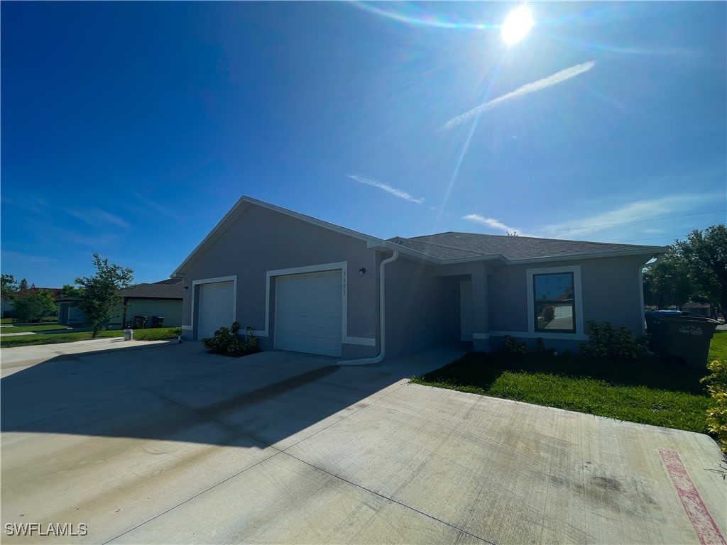 3605 SW 8th Place