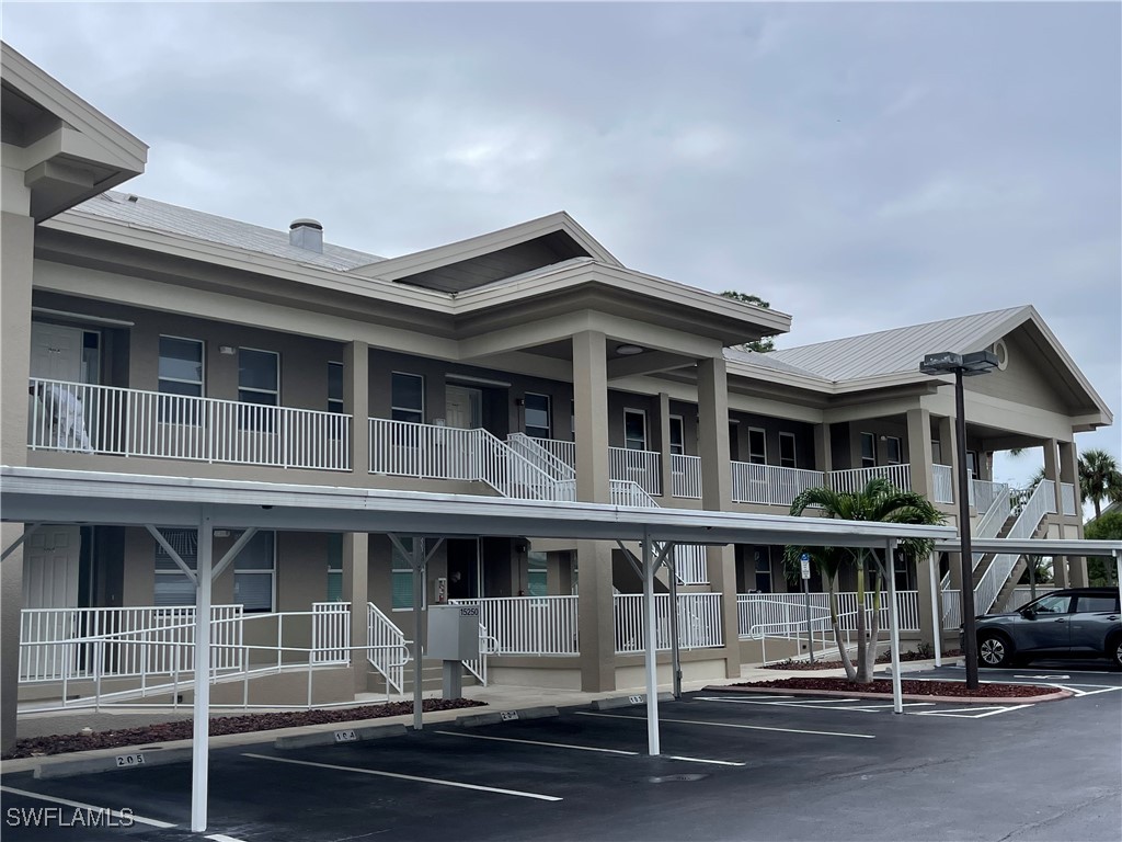 15256  Riverbend Boulevard, Apt 101